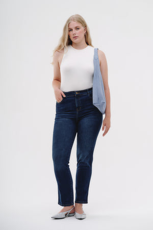 Straight Jeans - Allison