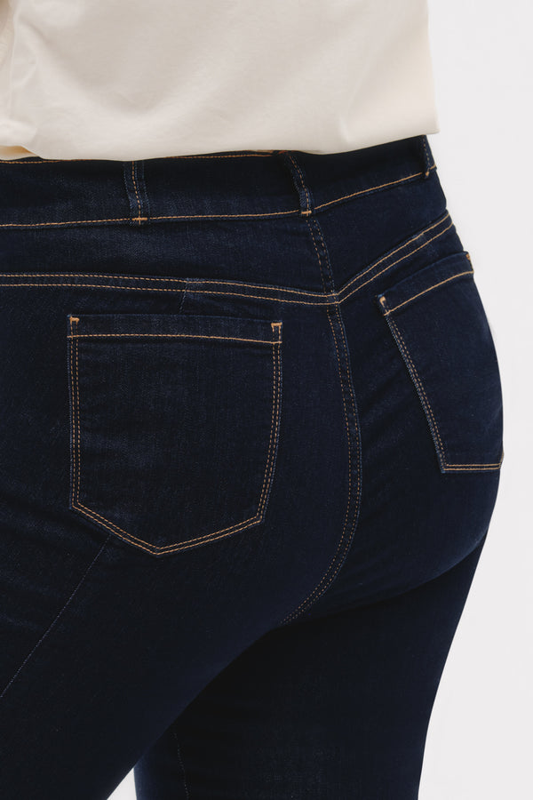 Straight Jeans - Allison