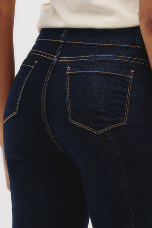 Straight Jeans - Lilith