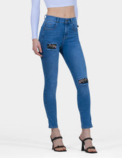 OHPOMP!® Cintura Alta Skinny Jeans Azul Bordado Flores OP1735