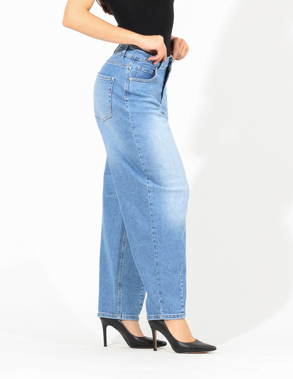 Jeans Cintura Alta Barrel en Azul Claro