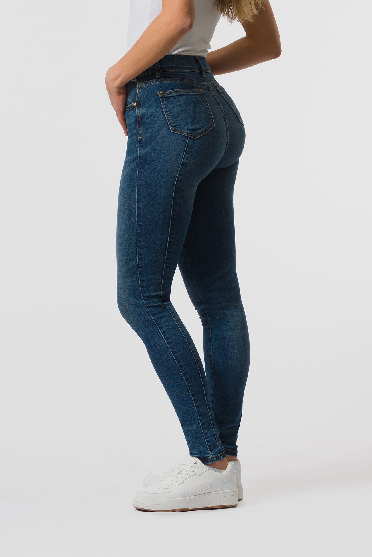 ED - Mid-Rise Skinny Basic Jeans In Mid Blue