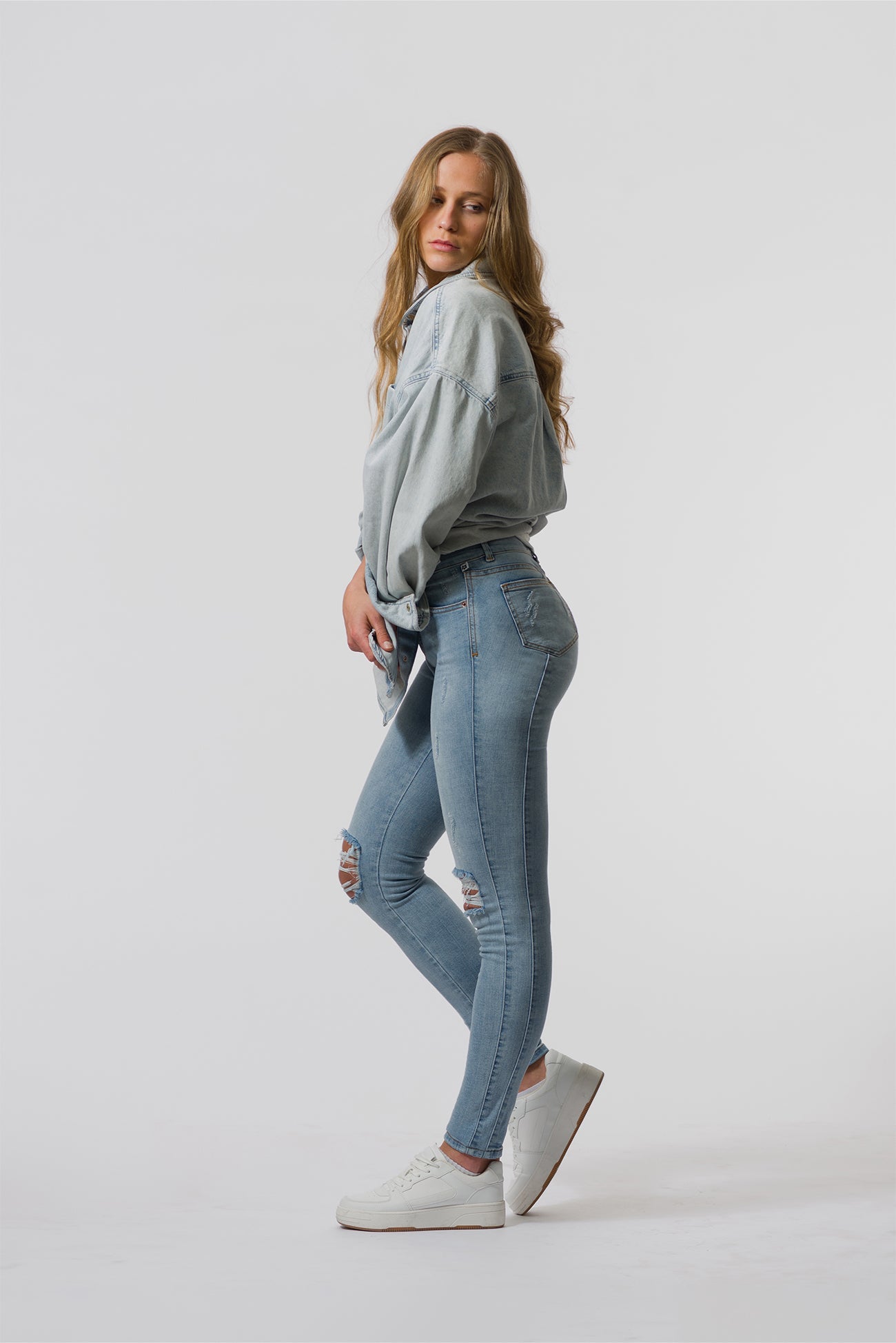IDNT. - Mid-Rise Skinny Jeans In Ultra-Light Blue