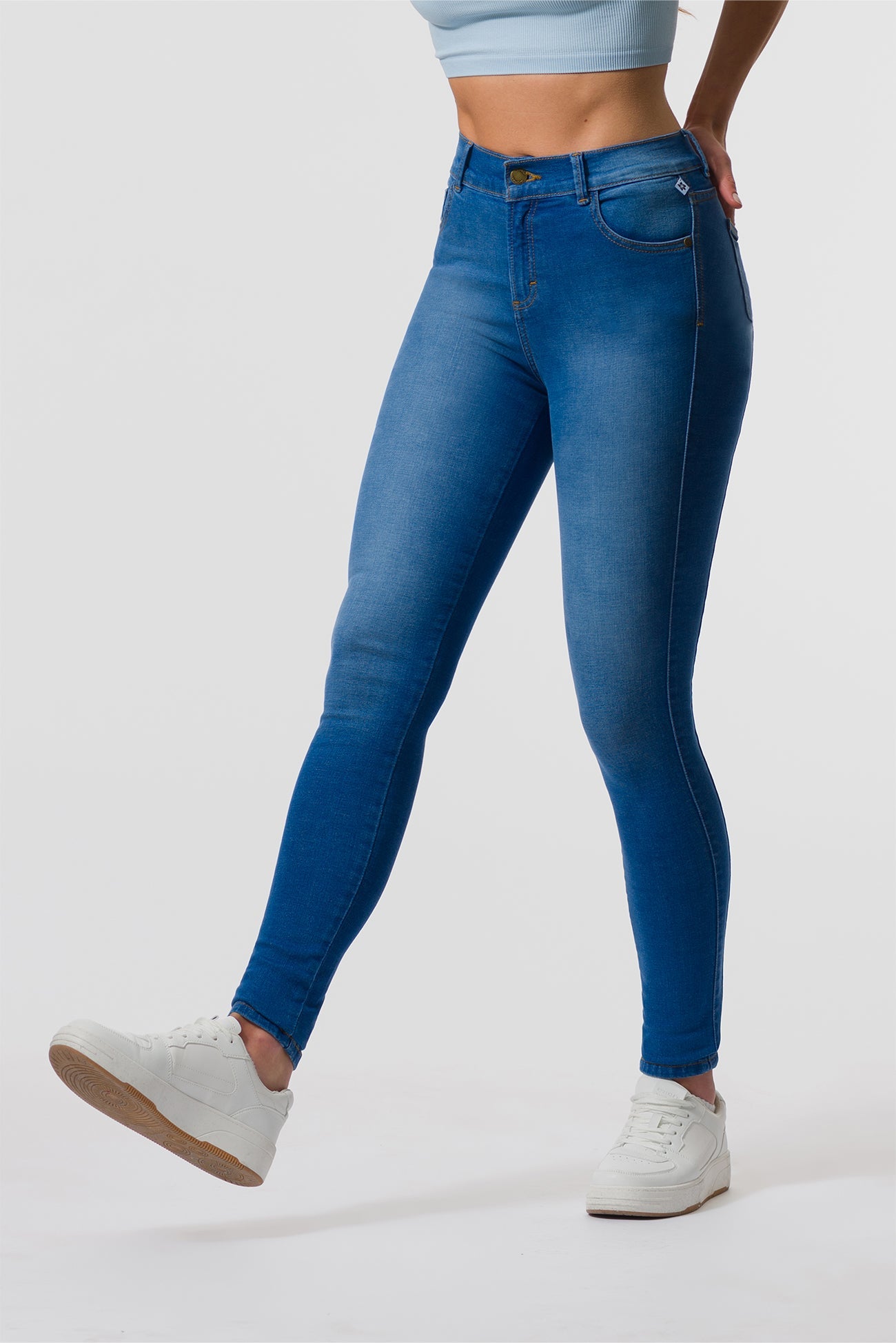 ED - Mid-Rise Skinny Basic Jeans In Sky Blue