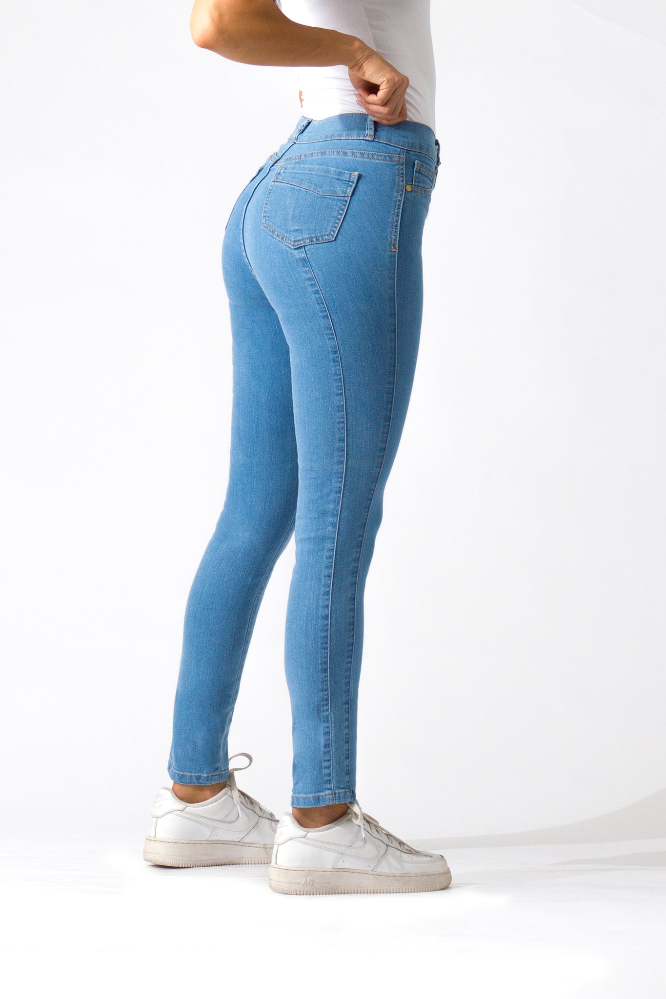 OHPOMP!® Basics, Cintura Media Skinny Jeans Azul Claro D1010