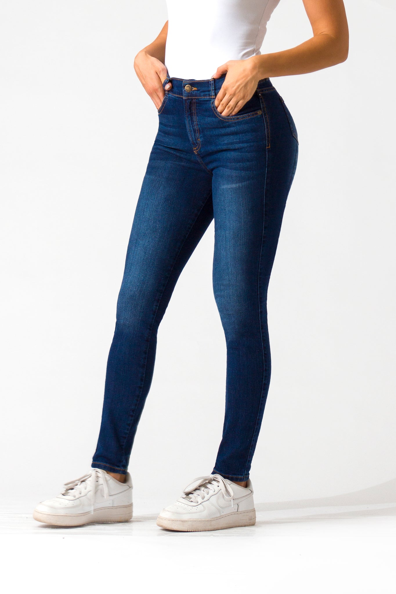 OHPOMP!® Basics, Cintura Alta Skinny Jeans Azul Oscuro OP1005