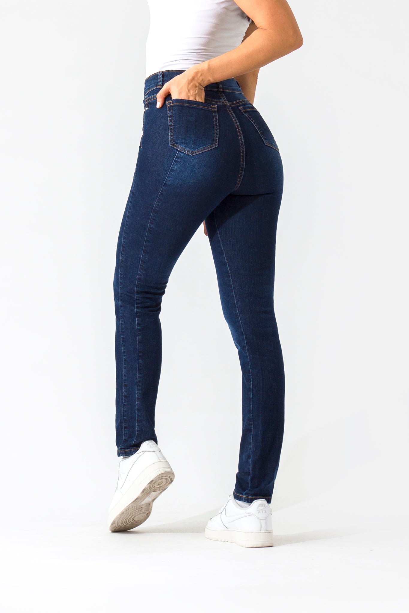 OHPOMP!® Basics, Cintura Alta Straight Jeans Azul Medio OP1006