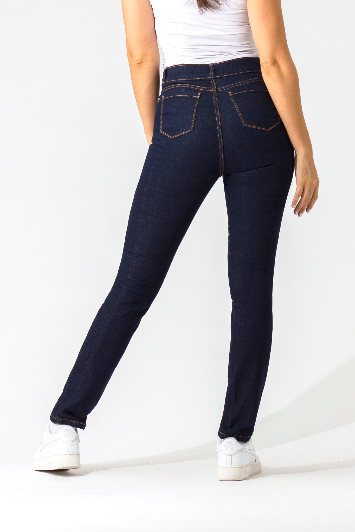 OHPOMP!® Basics, Cintura Alta Straight Jeans Azul Oscuro OP1006