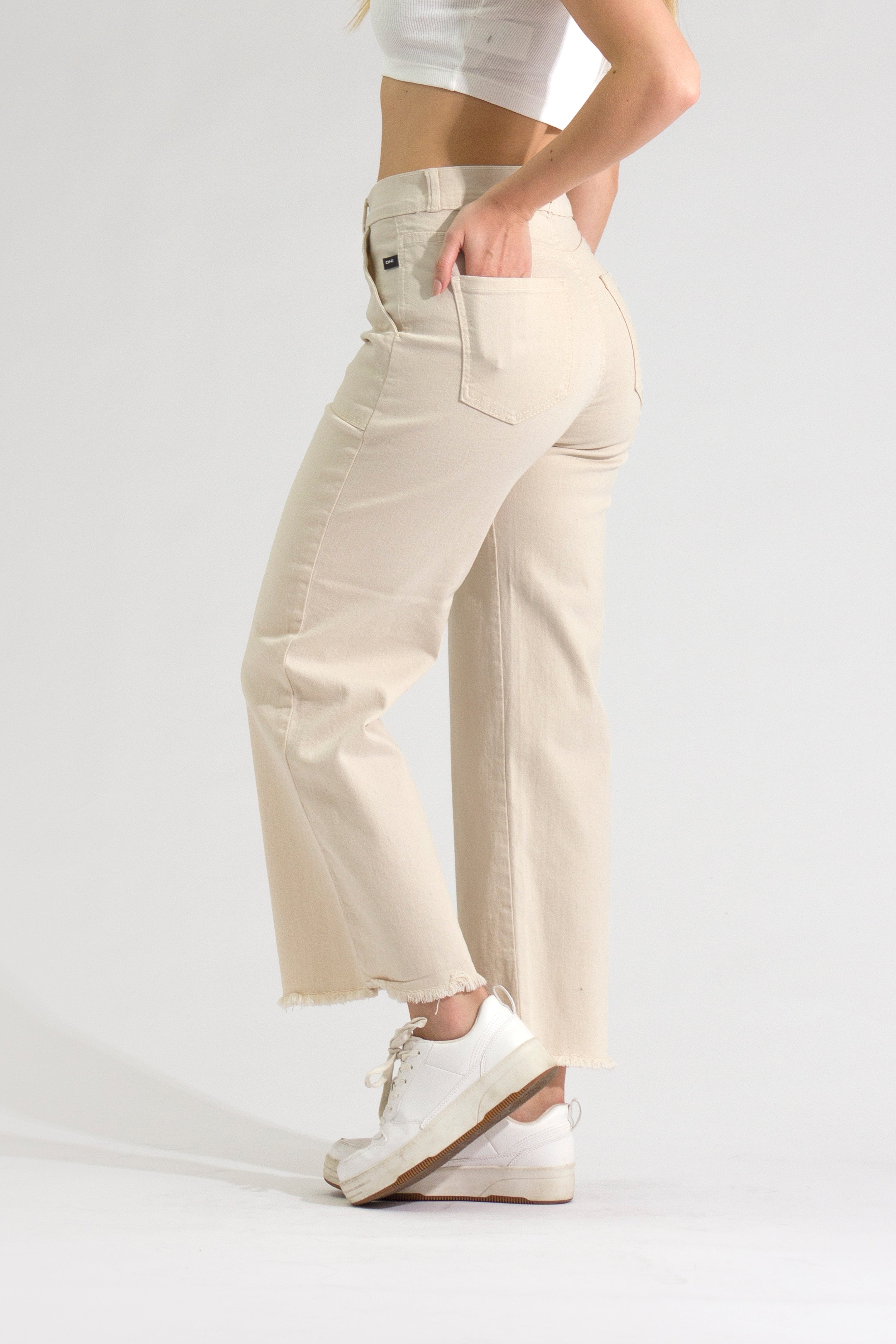 OHPOMP!® Cintura Media Mom Cropped Jeans D1602